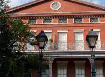 1850 House 