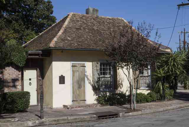 Faubourg Marigny Tour Faubourg Marigny Tour