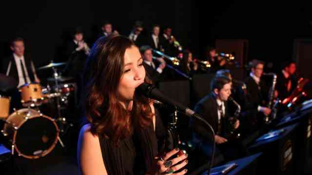 Caleb Chapman’s Crescent Super Band Caleb Chapman’s Crescent Super Band