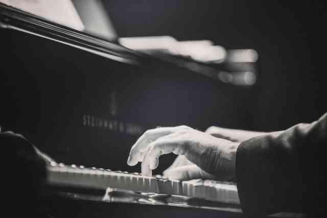 Piano Hour: Kyle Roussel Piano Hour: Kyle Roussel