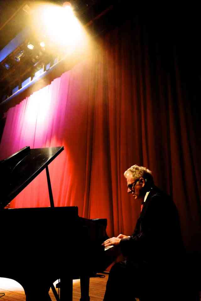 Larry Sieberth Solo Piano Larry Sieberth Solo Piano