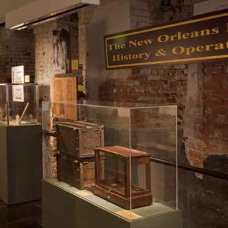 Old US Mint Display